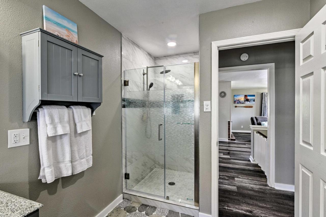 Spacious And Modern Family Duplex In Galveston! Exterior photo